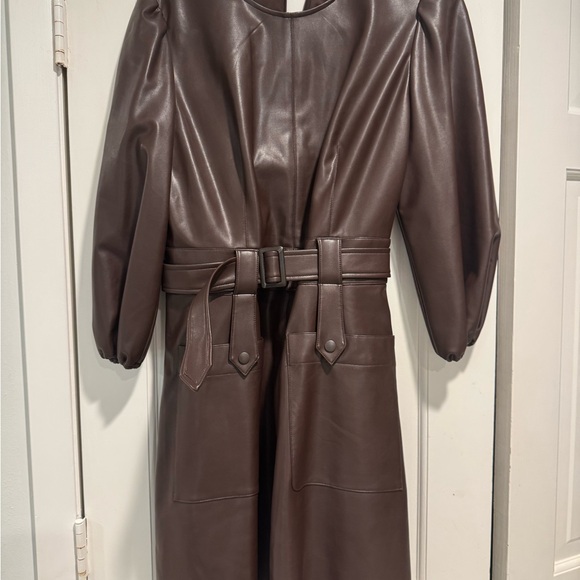 ✨ Shoshanna Faux Leather Belted Dress – Size 12 ✨ - Picture 4 of 7
